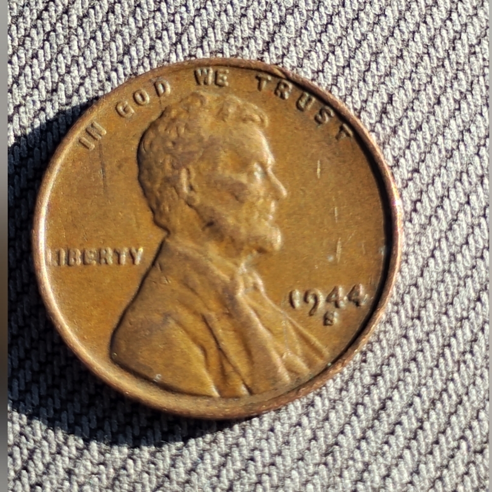 Liberty 1944 S Copper Coin Circulated Vertical Line Of Scratches On Head's Side